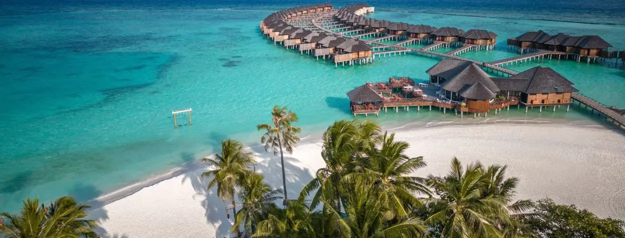 Luxury Maldives beach and water villa experience